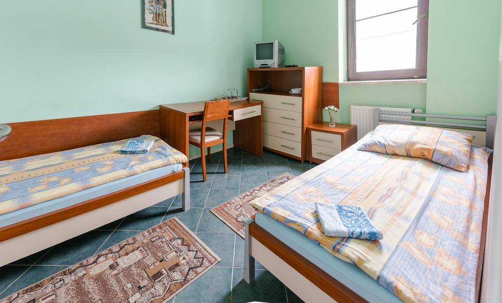 Adeo Hostel Bialystok Room photo
